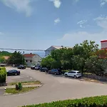 Ilija 公寓